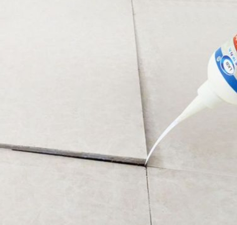 揭西瓷砖空鼓维修公司分享卫生间瓷砖脱落的原因可能有以下几点